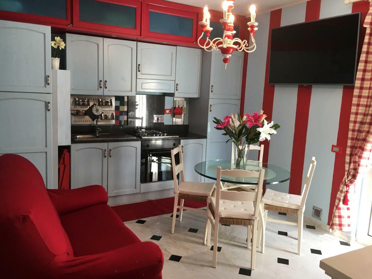 Rodeo Drive Apartment Viareggio Exterior photo