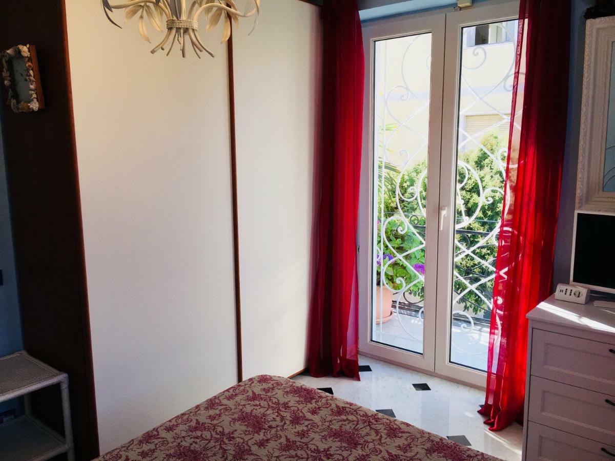 Rodeo Drive Apartment Viareggio Exterior photo